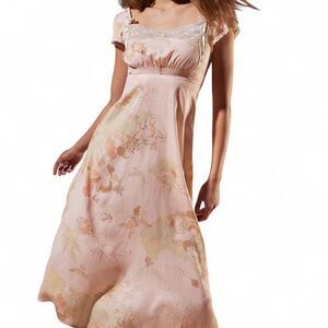 NWT Kimchi Blue Trudy Lace Trim Pink Floral Midi Babydoll Slip Dress Size Small